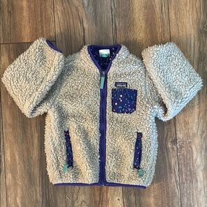 Patagonia Cozy Fleece Reversible Jacket, excellent like new condition 5T